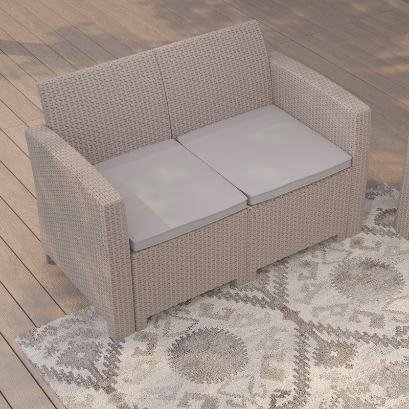 Malmok Outdoor Furniture Resin Loveseat Light Gray Faux Rattan Wicker Pattern 2-Seat Loveseat With All-Weather Beige Cushions