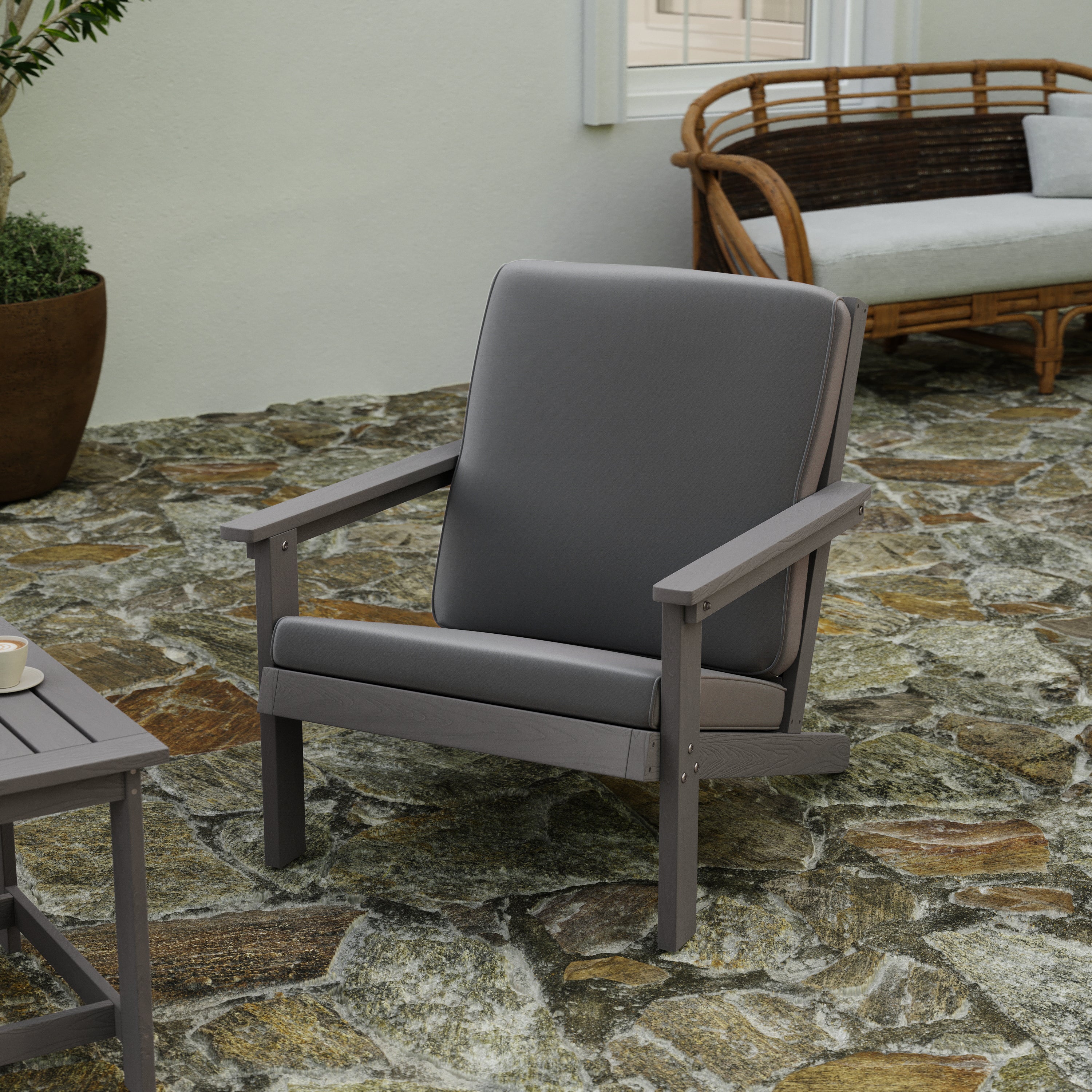 Outdoor Lounge Chairs